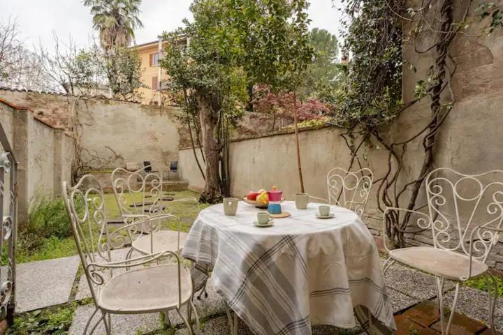 Appartamento Con Giardino Болоня Екстериор снимка